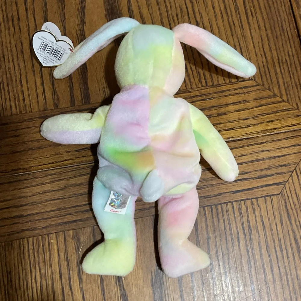 Adorable Ty HIPPIE Multicolor Pastel Beanie Baby Bunny for Easter or Collecting